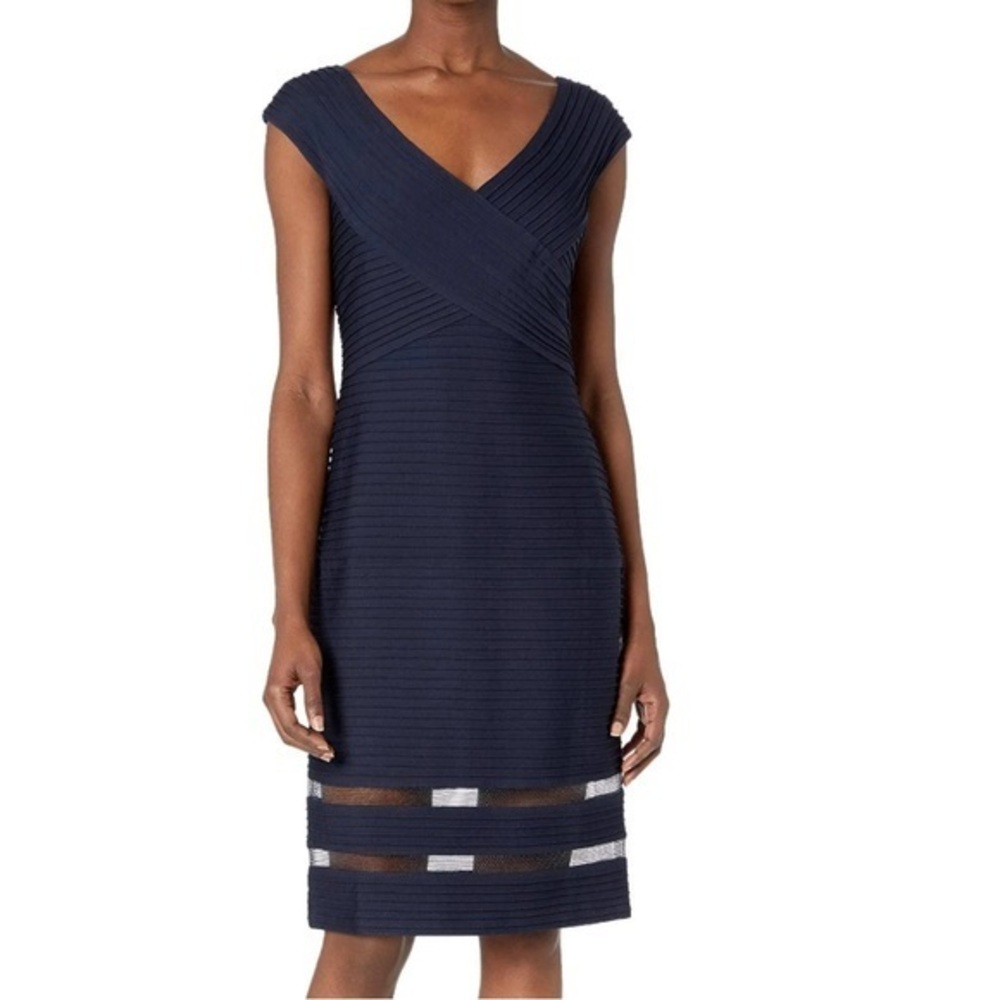 NEW Tadashi Shoji Amata Pintuck Jersey Dress Size Large Knee Length V-Neck Navy